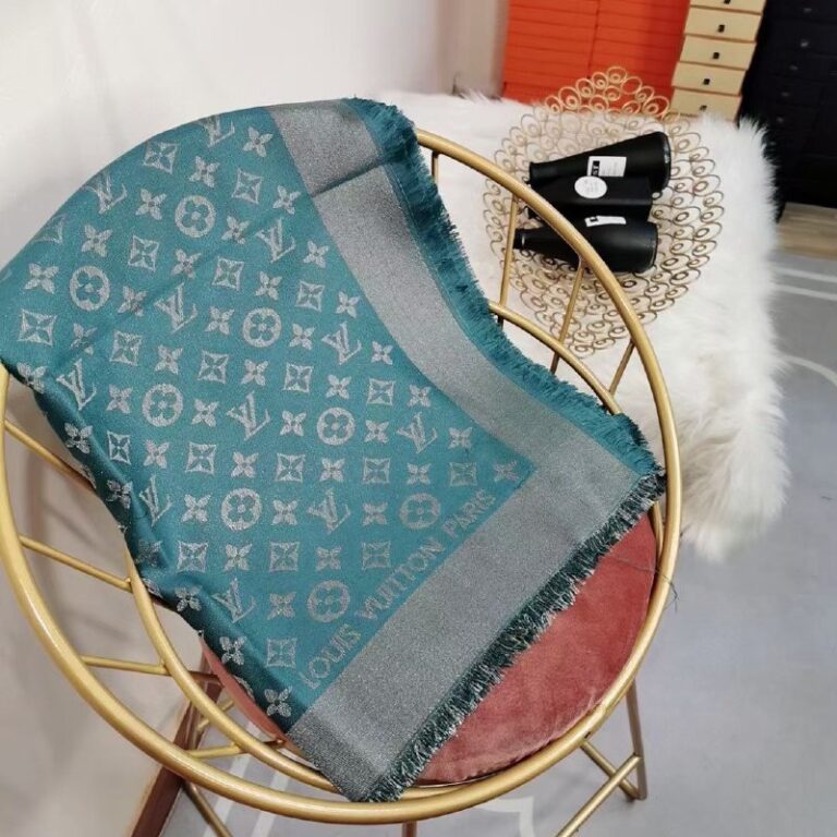 louis vuitton sal esarp ipek kasmir yuksek kalite yesil simli 140x140 cm