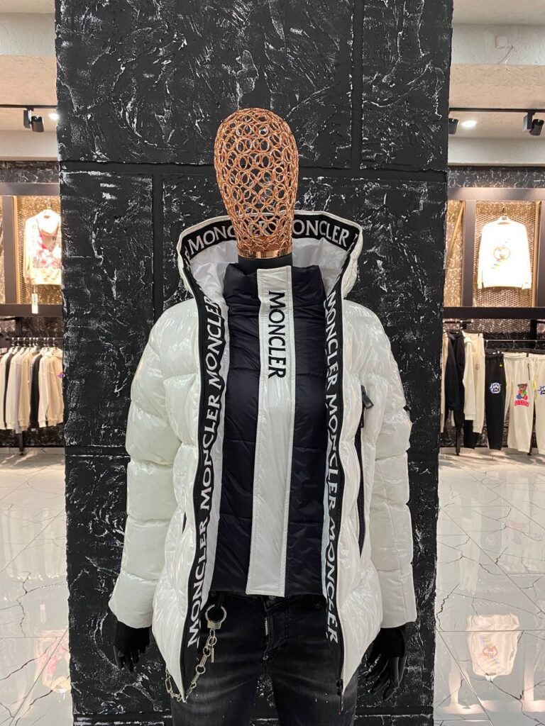 moncler mont beyaz parlak cift fermuarli yuksek kalite