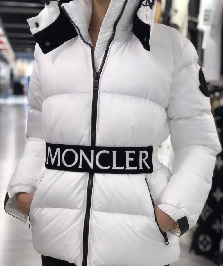 moncler mont luxury beyaz kemerli sapkasi cikarilabilir