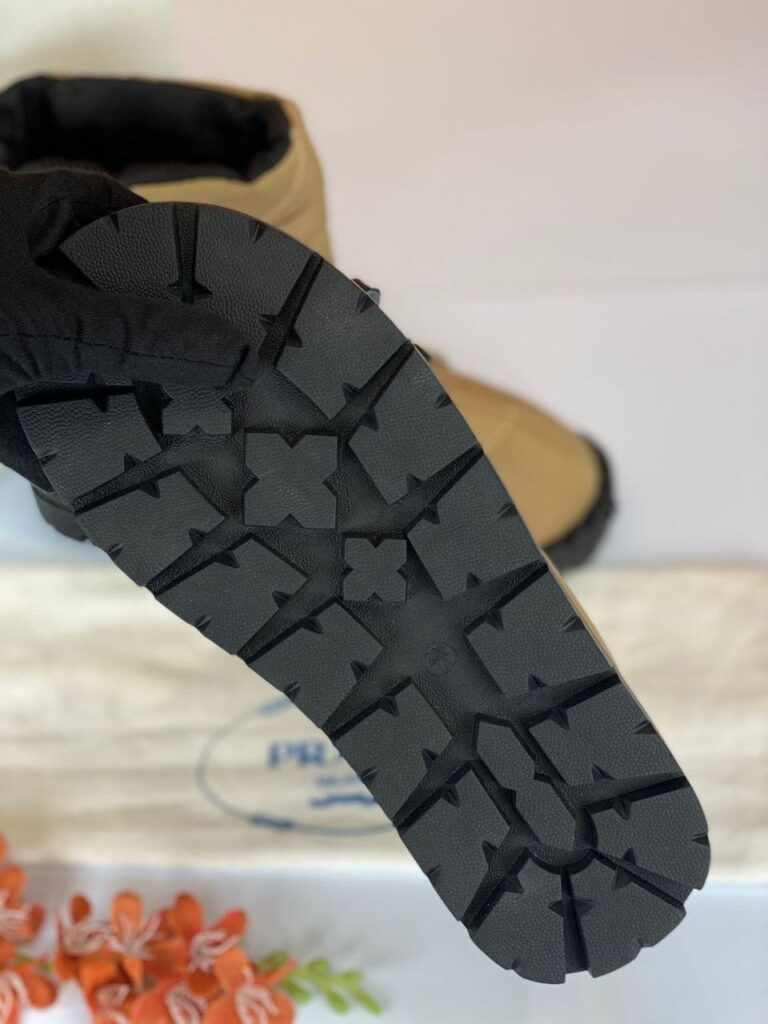 prada bot shearling ankle puf su gecirmez