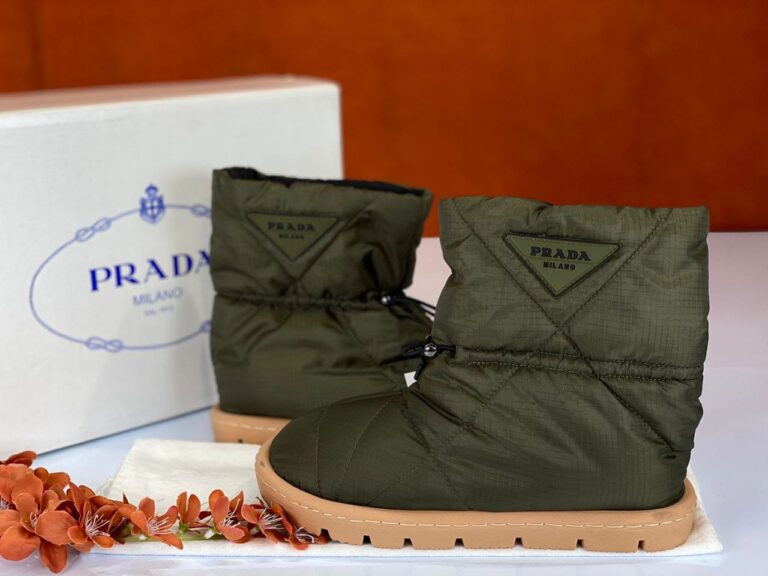 prada bot shearling ankle yesil puf su gecirmez