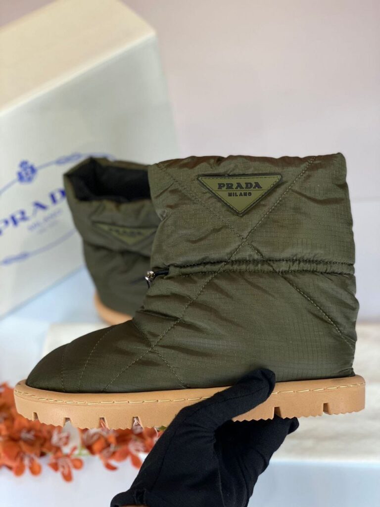 prada bot shearling ankle yesil puf su gecirmez