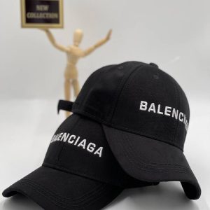 balenciaga sapka yuksek kalite siyah beyaz yazili