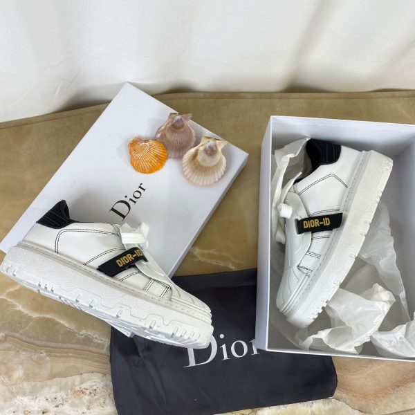christian dior ayakkabi id sneaker beyaz siyah vip