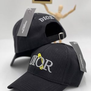 christian dior sapka klasik dior yazili siyah
