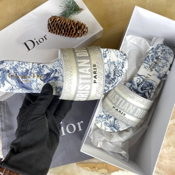 christian dior terlik dway gri nakisli