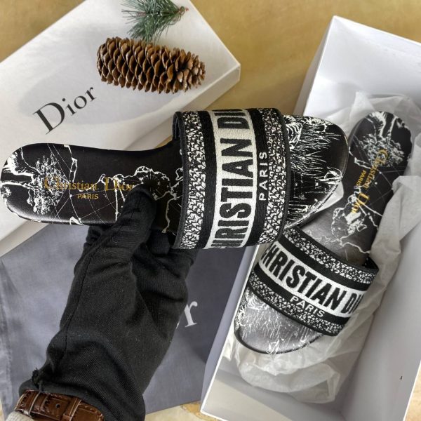 christian dior terlik dway siyah beyaz siyah nakisli