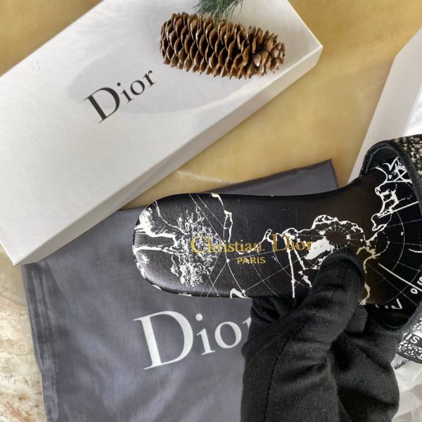 christian dior terlik dway siyah beyaz siyah nakisli