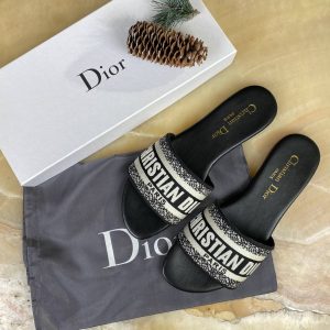 christian dior terlik dway siyah siyah beyaz nakisli