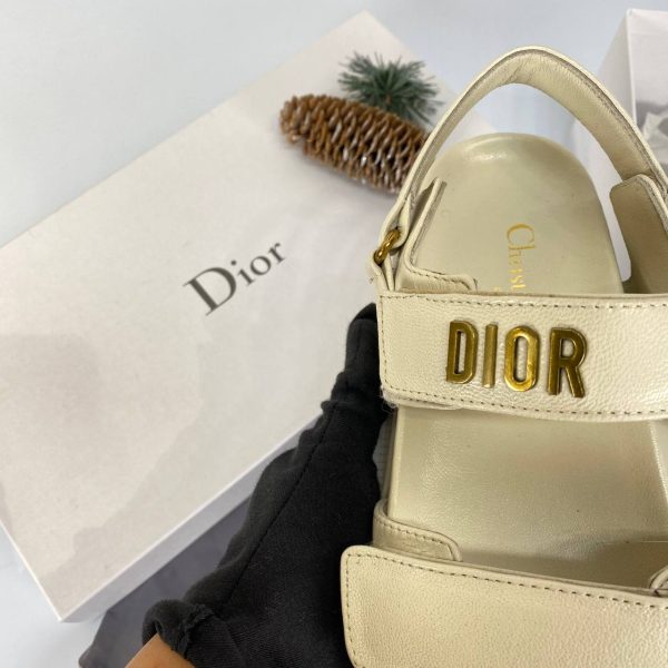 christian dior terlik krem sandalet