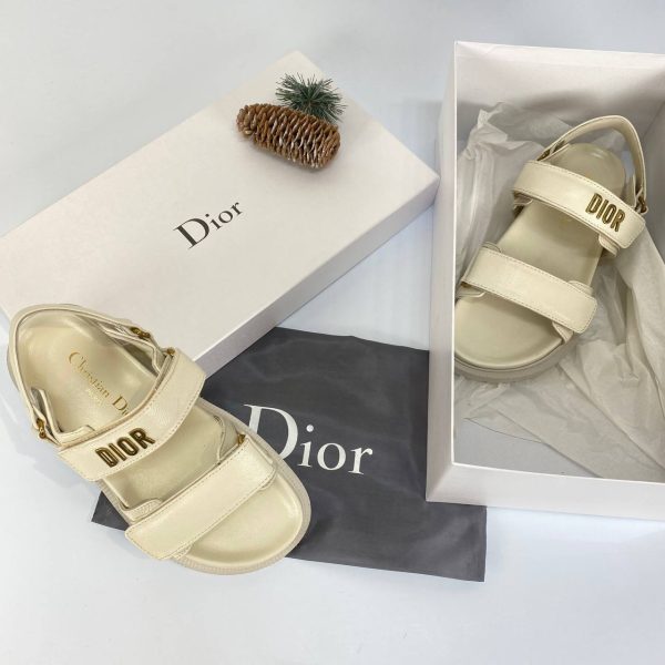 christian dior terlik krem sandalet