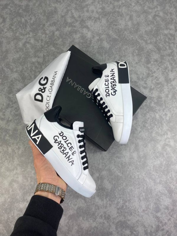 dolce gabbana ayakkabi sneaker siyah beyaz yazili yeni sezon