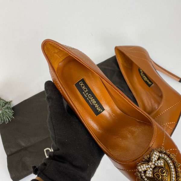 dolce gabbana ayakkabi taba stiletto 7 cm