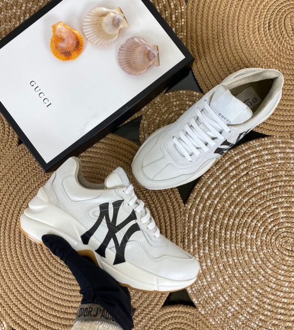 gucci ayakkabi new erea sneakers beyaz new york yankees logolu