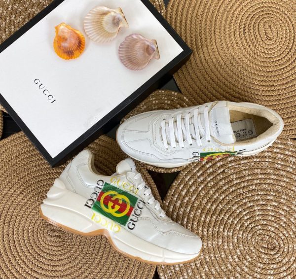gucci ayakkabi rhtyon sneakers beyaz gucci logolu