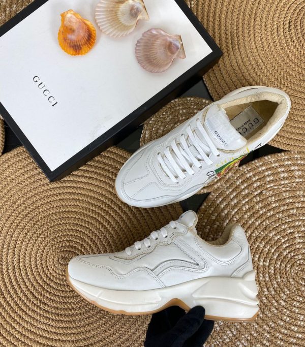gucci ayakkabi rhtyon sneakers beyaz gucci logolu