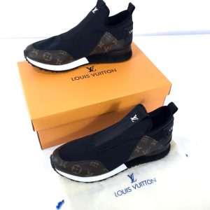 louis vuitton ayakkabi run away slip on siyah monogram