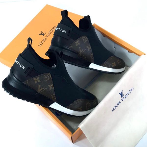 louis vuitton ayakkabi run away slip on siyah monogram