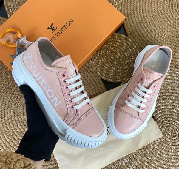 louis vuitton ayakkabi sneakers squad pembe beyaz yeni sezon