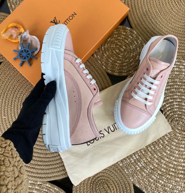 louis vuitton ayakkabi sneakers squad pembe beyaz yeni sezon