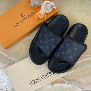 louis vuitton terlik siyah monogram
