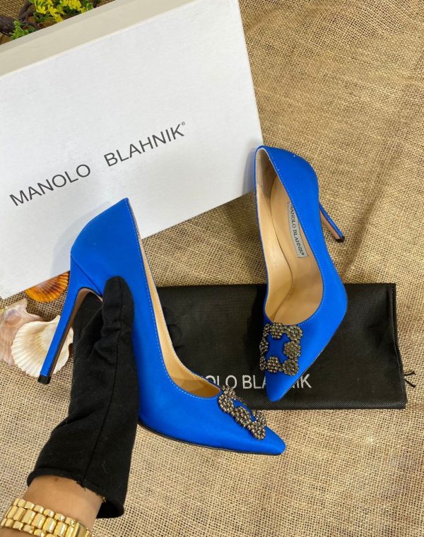 manolo blahnik ayakkabi saks mavi saten pumps 12 cm