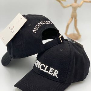 moncler sapka beyaz yazili yeni sezon