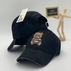 moschino sapka siyah logolu