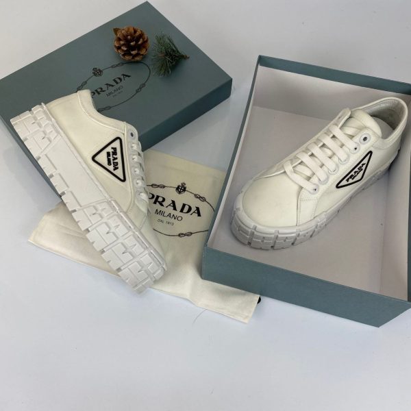 prada ayakkabi beyaz nylon gabardine sneakers