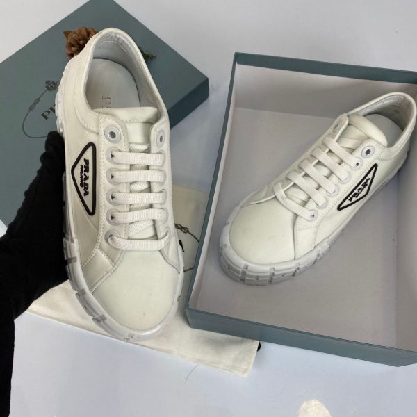 prada ayakkabi beyaz nylon gabardine sneakers