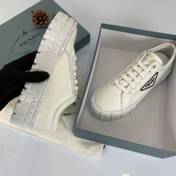 prada ayakkabi beyaz nylon gabardine sneakers