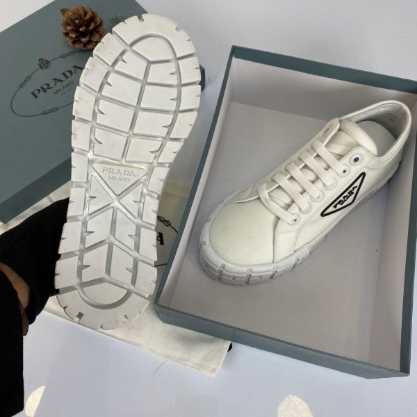 prada ayakkabi beyaz nylon gabardine sneakers