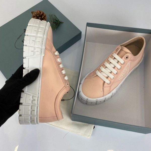prada ayakkabi pembe nylon gabardine sneakers