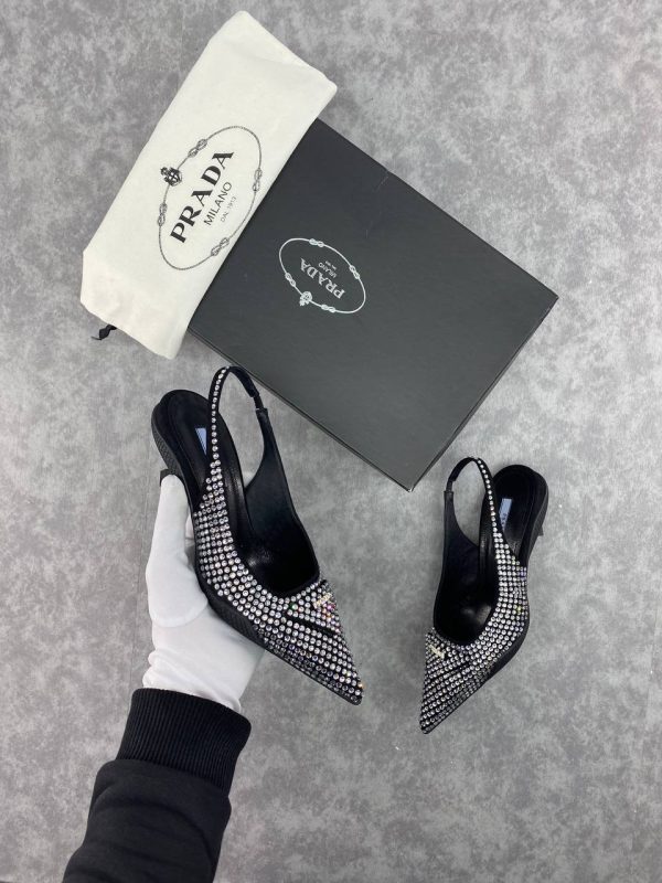 prada ayakkabi siyah tasli slingback pumps