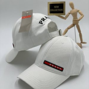 prada sapka beyaz logolu