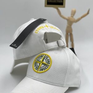 stone island sapka beyaz logolu