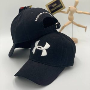 under armour sapka siyah uzeri beyaz logo