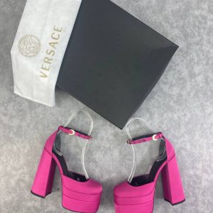 versace ayakkabi pembe tas yaz 2022 sezonu 15 cm topuk