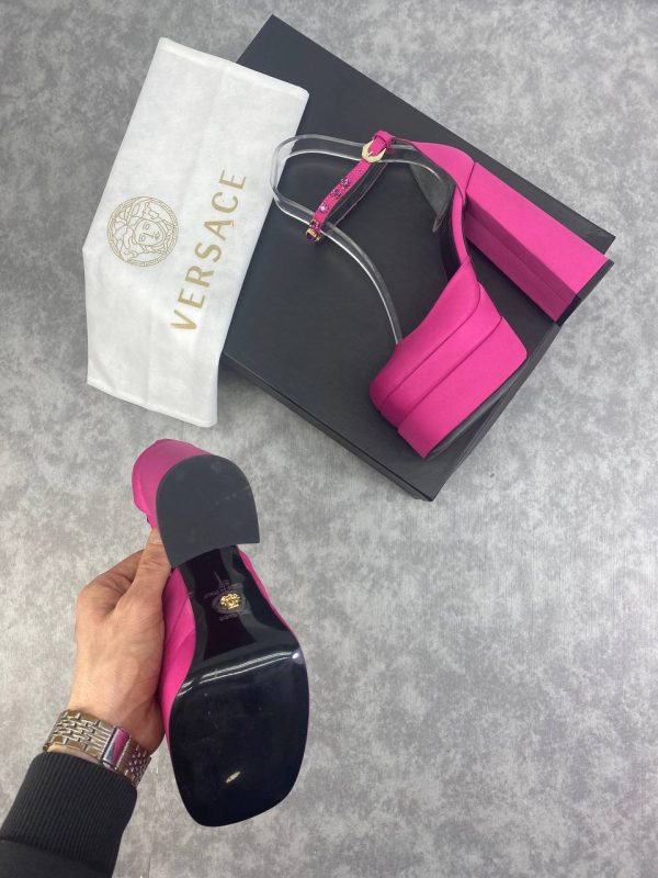 versace ayakkabi pembe tas yaz 2022 sezonu 15 cm topuk