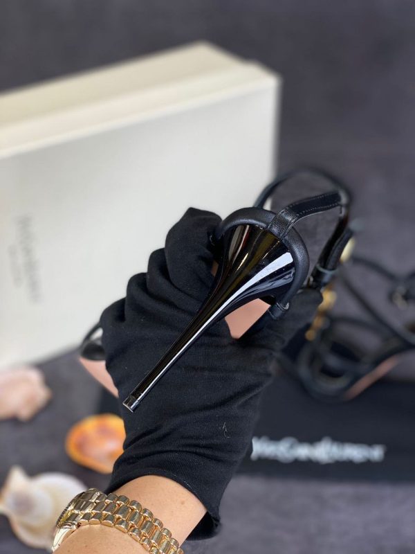 yves saint laurent ayakkabi patent leather with black gold 11 cm topuklu