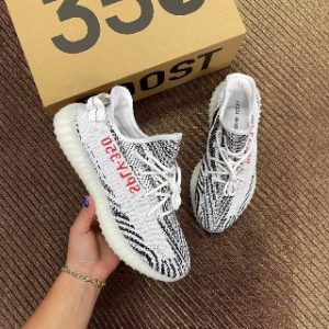 adidas ayakkabi yeezy 350 unisex beyaz siyah desenli