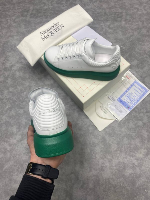 alexander mcqueen ayakkabi sneakers erkek beyaz tabani yesil