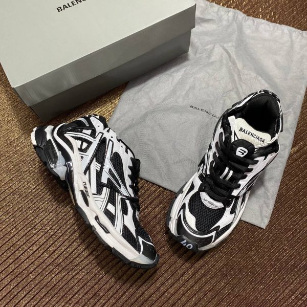 balenciaga ayakkabi runner sneakers siyah beyaz