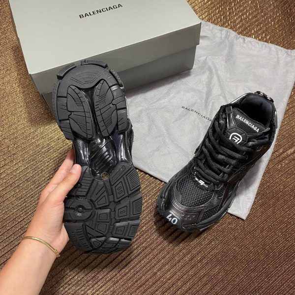 balenciaga ayakkabi runner sneakers siyah yeni sezon