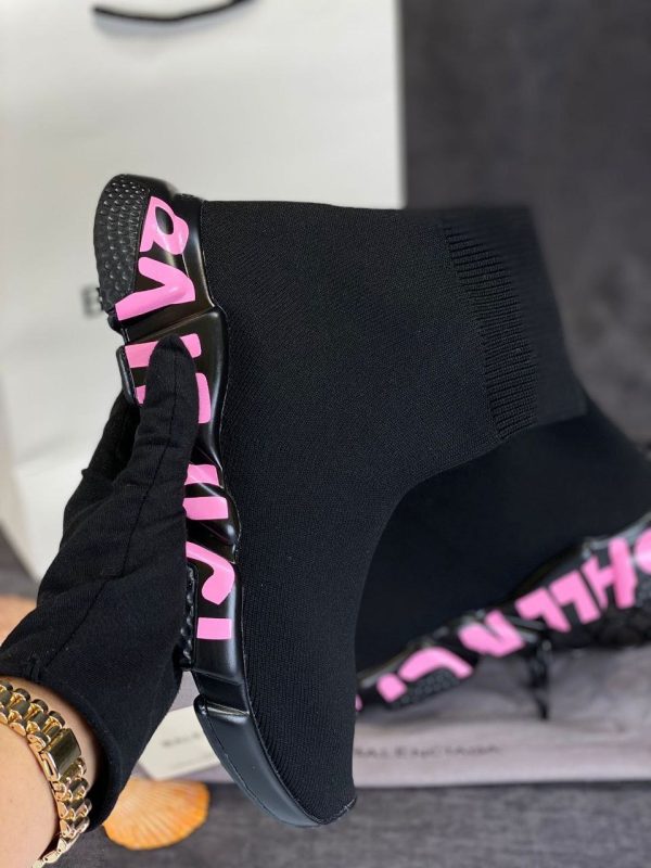 balenciaga ayakkabi speed socks shoes siyah tabani pembe yazili