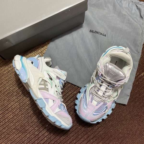 balenciaga ayakkabi track2 sneakers beyaz pembe yeni sezon