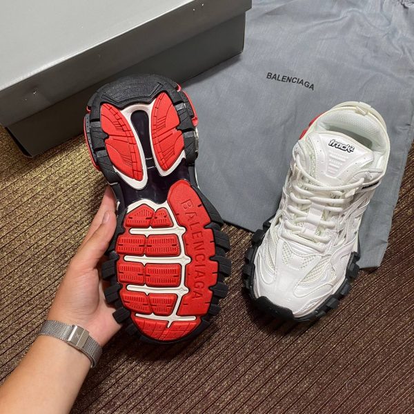 balenciaga ayakkabi track2 sneakers beyaz siyah kirmizi yeni sezon