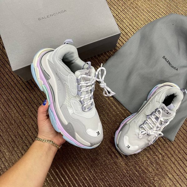 balenciaga ayakkabi triple s beyaz gri lila mavi