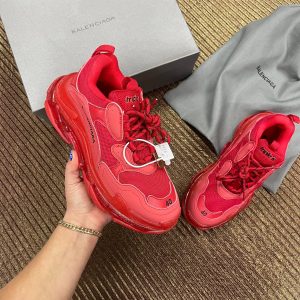 balenciaga ayakkabi triple s kirmizi seffaf taban