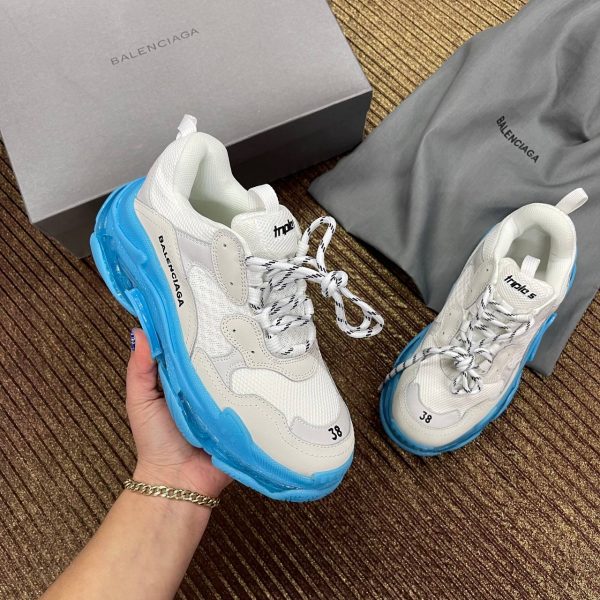 balenciaga ayakkabi triple s mavi beyaz seffaf taban